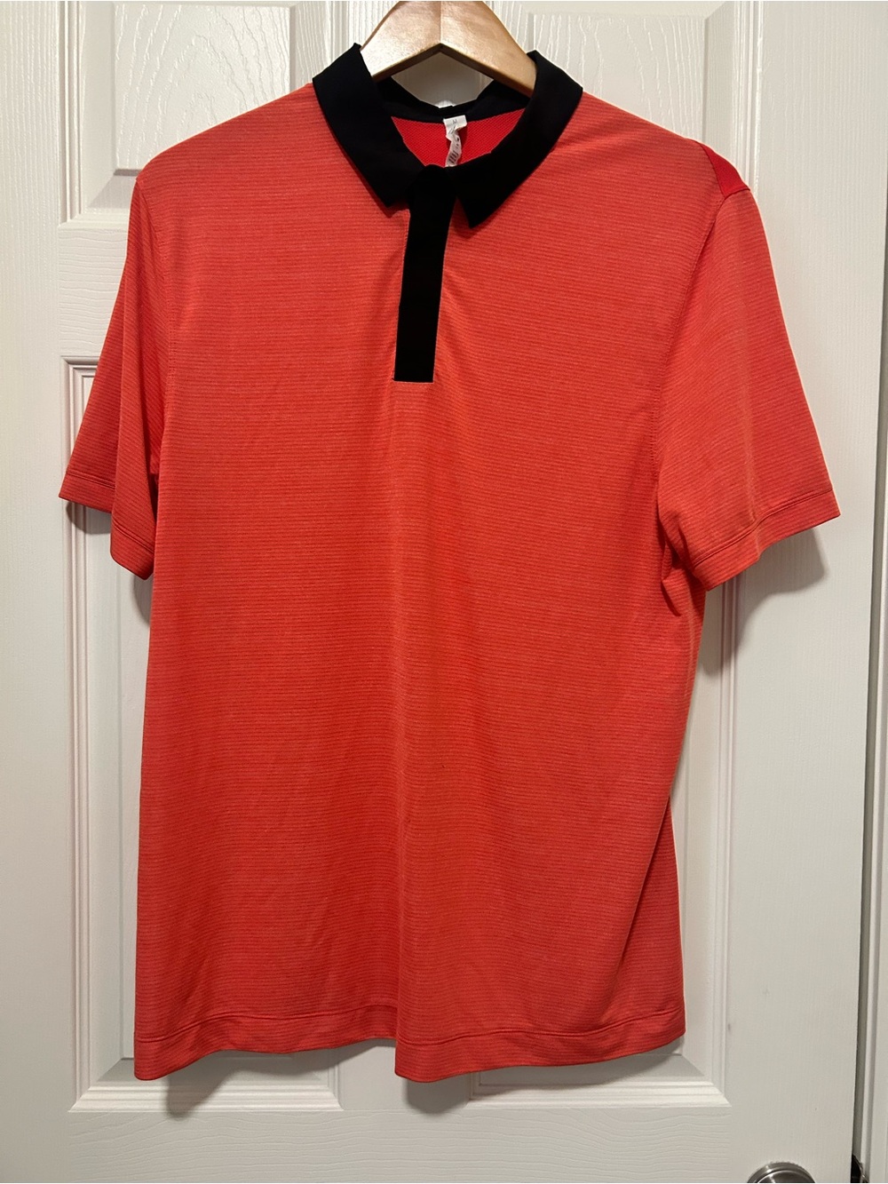 Lululemon Precision Golf Polo Shirt Performance Orange Red Men’s Size Medium